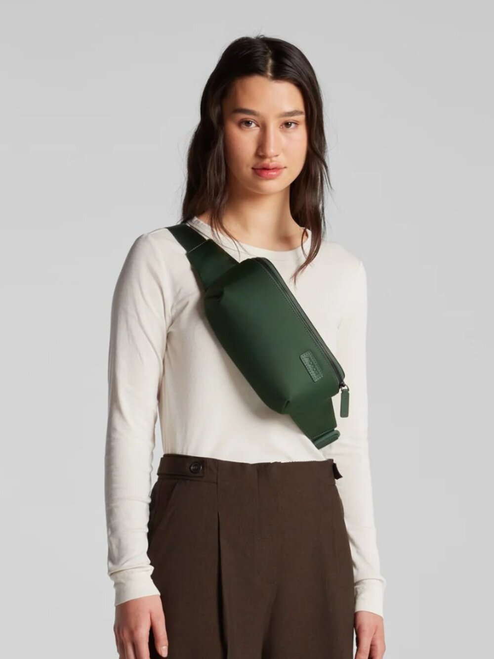 Metro Sling Bag | Nylon - Juniper Green